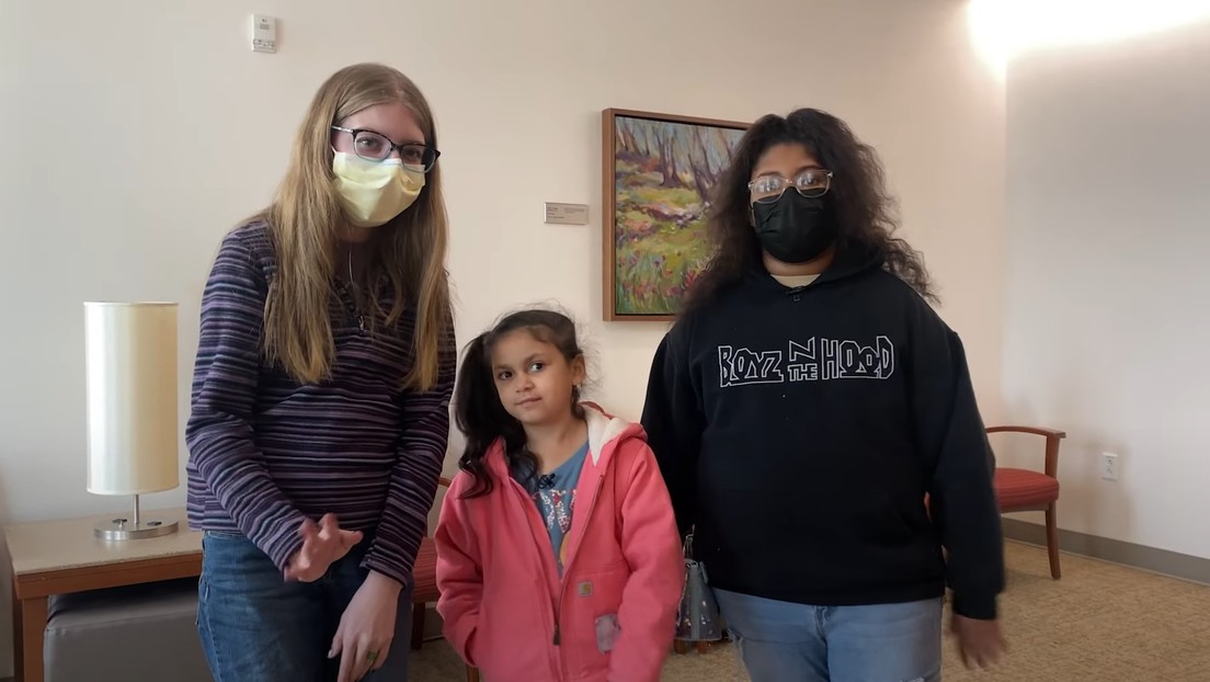 Médicos realizan una operación sin precedentes que salva a tres niñas