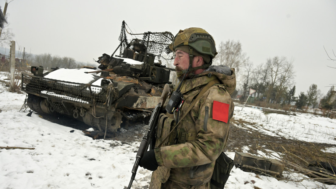 Tropas de Kiev abandonaron armas de la OTAN al huir de un pueblo en Kursk