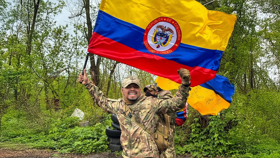 "Llegaron como dueños de todo": Refugiada sobre mercenarios colombianos que luchan del lado de Ucrania