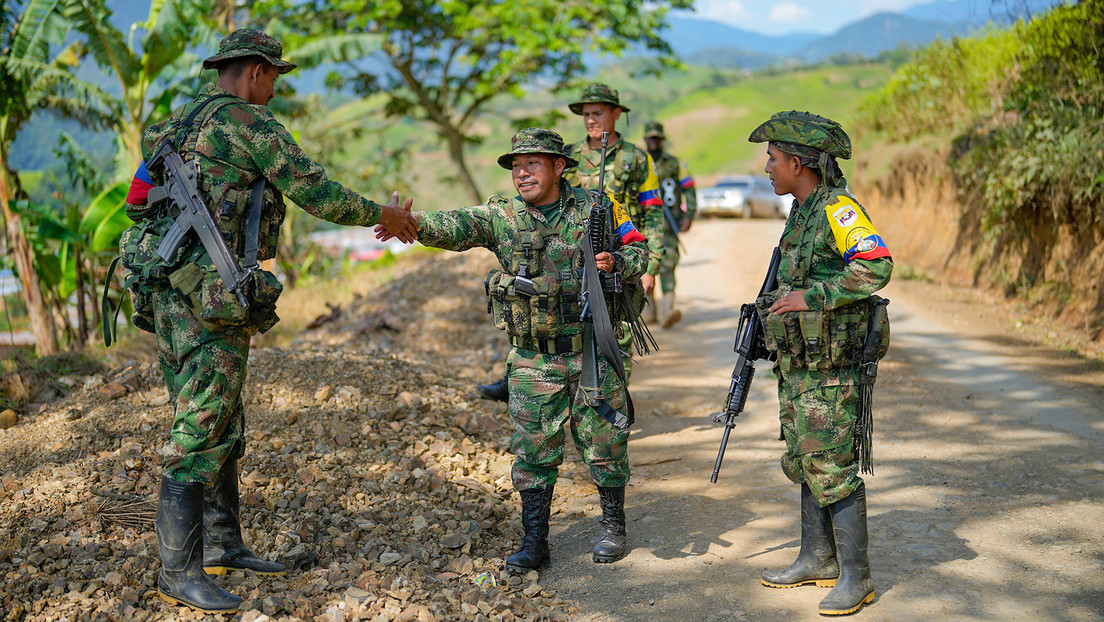 Petro ordena eliminar al "ejército privado de los cárteles mexicanos" en el cañón del Micay
