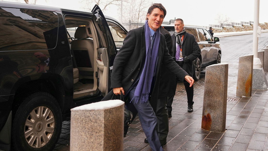 "¡Vete al diablo!": canadienses despiden con insultos a Trudeau en su último día (VIDEO)