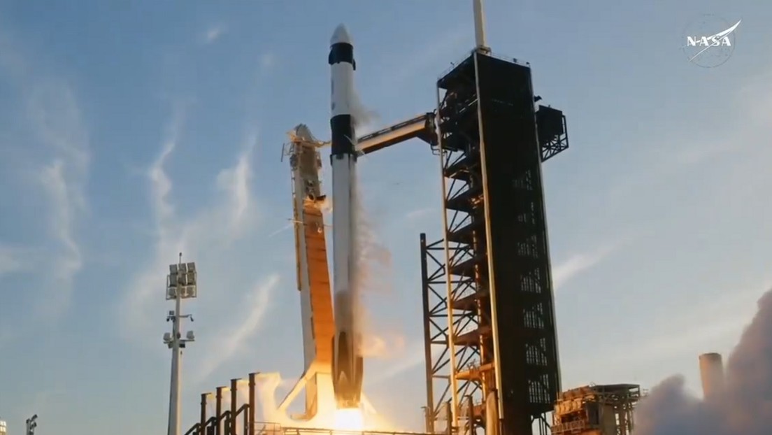 VIDEO: SpaceX lanza una misión a la EEI que, entre otras cosas, traerá astronautas varados