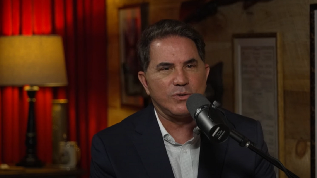 Rick Sánchez se burla de Francia por magnificar su rol en la victoria sobre Hitler