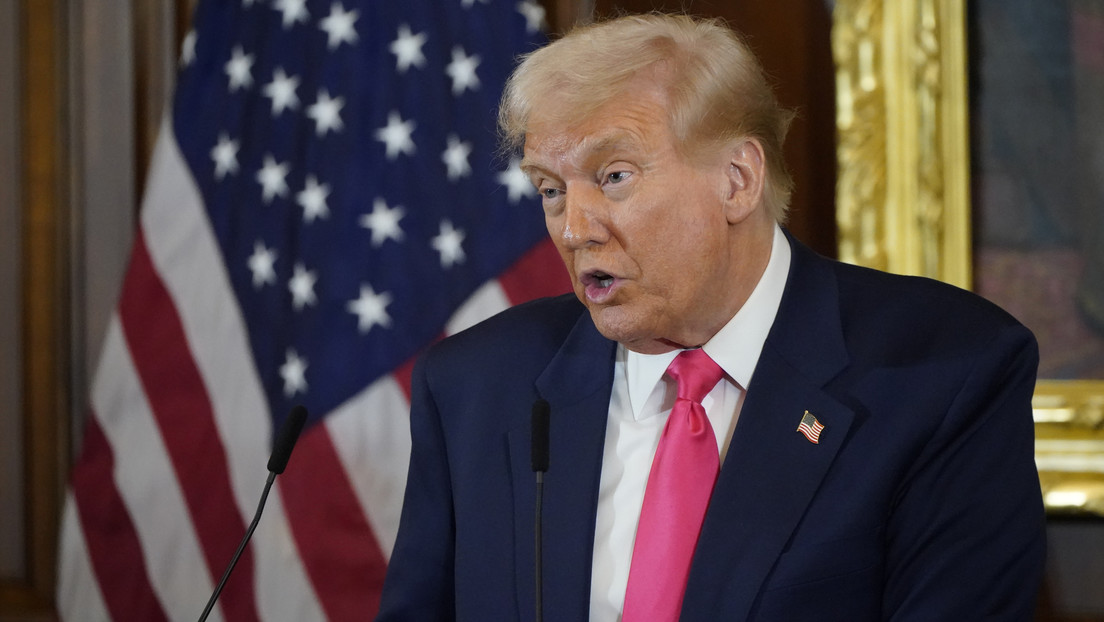 "Hermoso y limpio": Trump autoriza la producción de energía con carbón