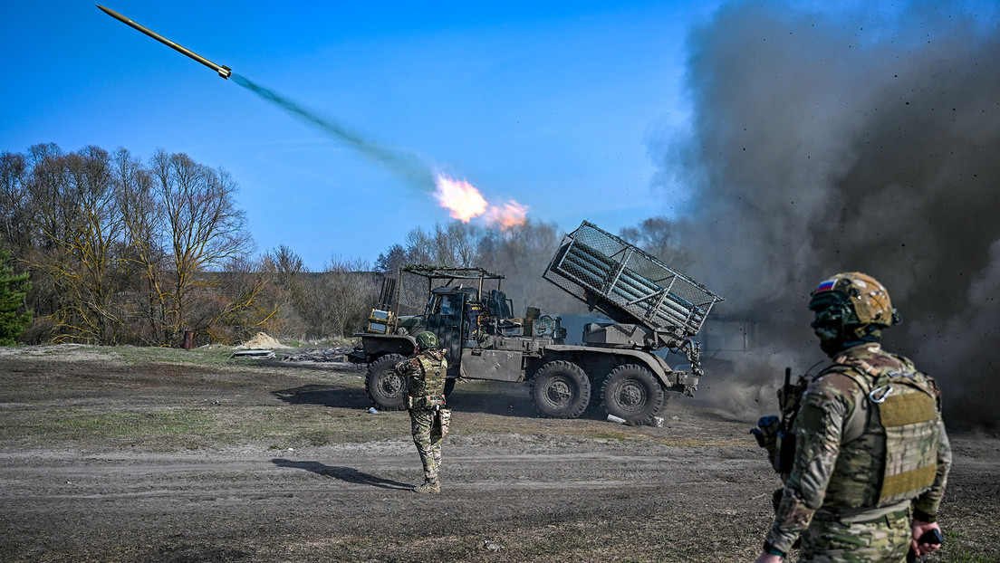 Inteligencia de EE.UU.: La continuación del conflicto ucraniano crea "riesgos estratégicos" para EE.UU.