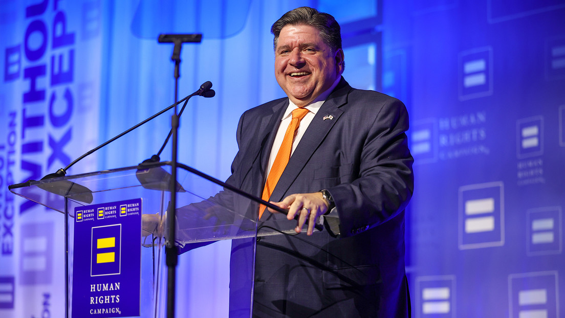 Gobernador de EE.UU.: "Exponer a sus hijos a la agenda gay puede hacer que se conviertan en gobernadores"