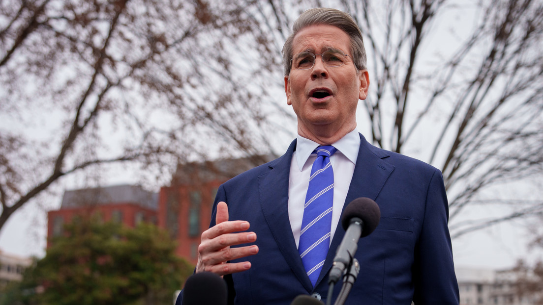 "Todo está sobre la mesa": EE.UU. no descarta reconectar a Rusia al SWIFT