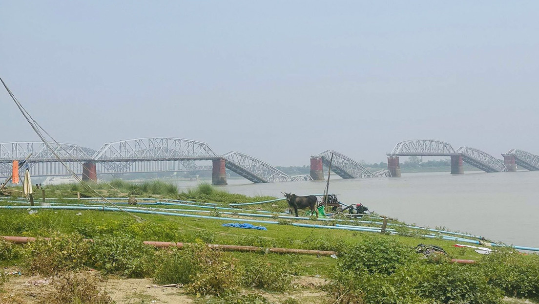 VIDEO: Derrumbe de un puente de carretera en Myanmar por el terremoto