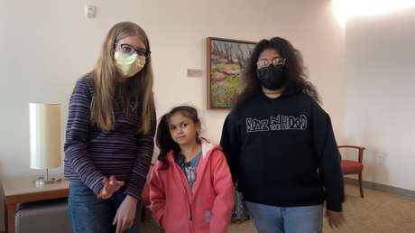 Médicos realizan una operación sin precedentes que salva a tres niñas