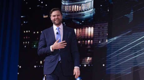 Vance se burla con un meme de un senador crítico con la mejora de las relaciones entre EE.UU. y Rusia