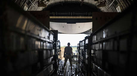 Trump mantiene en pie la suspensión del envío de ayuda militar a Kiev