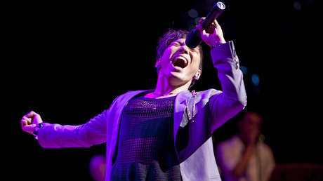 Famoso cantante de K-pop es encontrado muerto en su casa