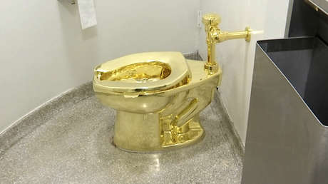 Nuevo giro judicial en el robo de un inodoro de oro llamado 'América'