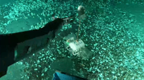 China prueba en la fosa oceánica más profunda un robot que se mueve como pez