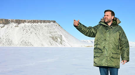 J.D. Vance: Groenlandia ayudaría a detectar los misiles lanzados hacia EE.UU. para poder derribarlos