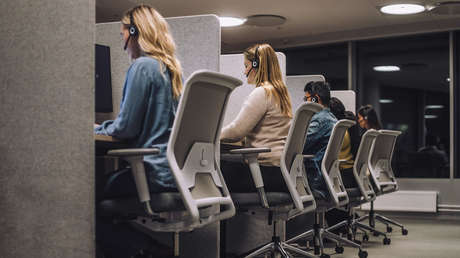 Una empresa formará a 'zoomers' para que pierdan este miedo propio de su generación