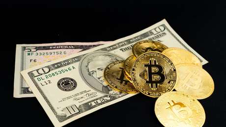La razón por la que el dólar podría perder frente al bitcóin su estatus de reserva mundial