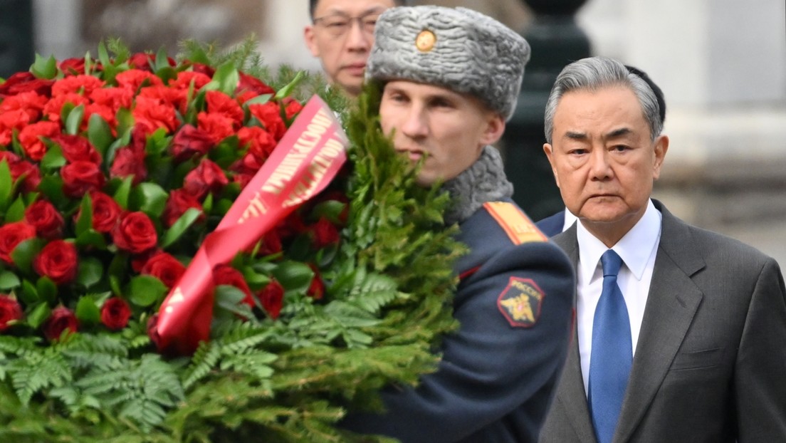 Lavrov se reúne con el canciller chino Wang Yi en Moscú