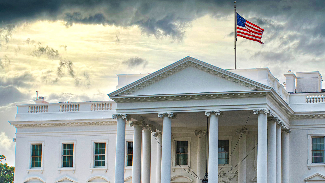 Funcionarios de EE.UU. buscan 'en silencio' cómo mitigar consecuencias de aranceles de Trump