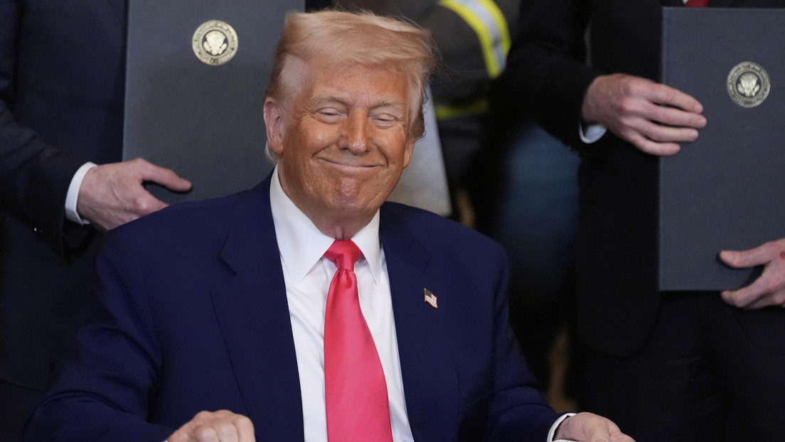 Trump sobre aranceles: "Ahora nos toca a nosotros hacer el desgarro"