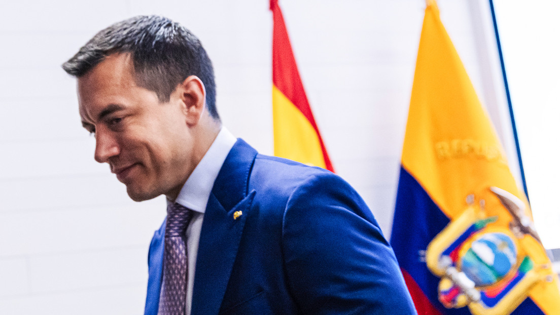 "Exponen a mi hija sin pudor'": Denuncian a Noboa por violencia vicaria