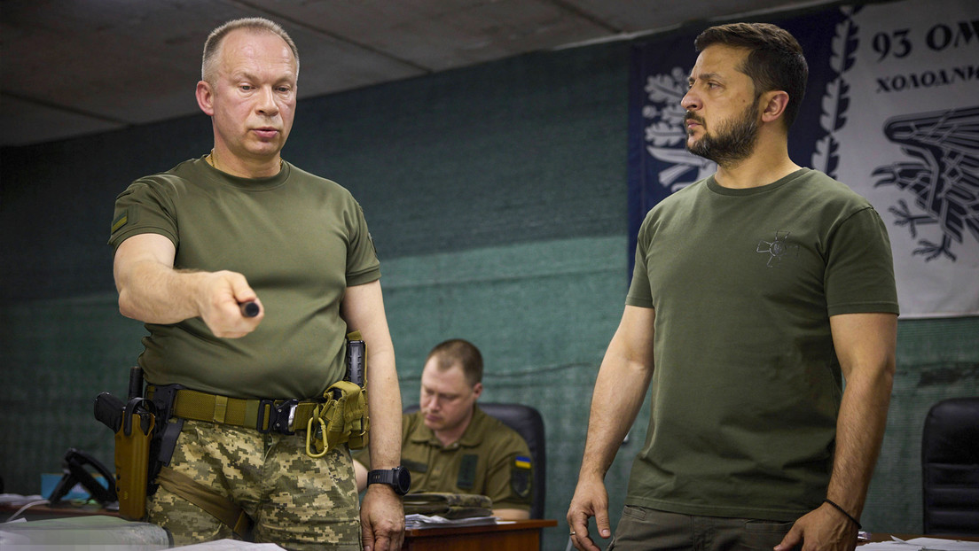 "Criminalmente culpable": Exlíder de una brigada nazi pide destituir al comandante en jefe de Ucrania