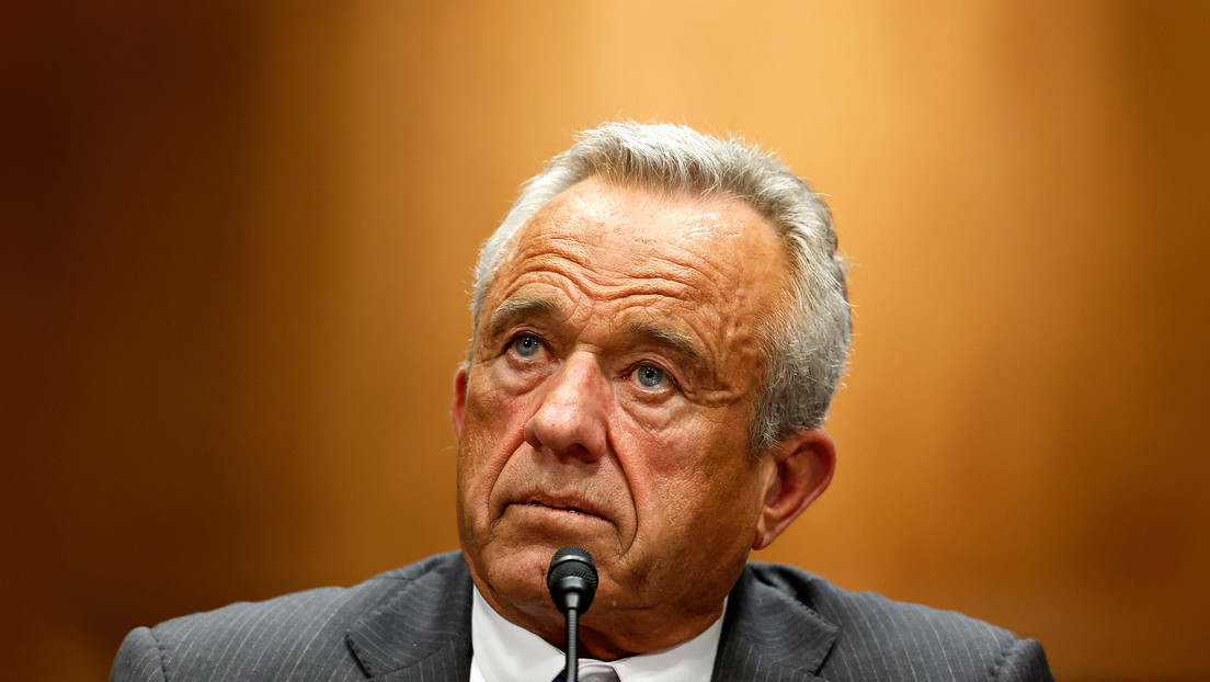 Robert Kennedy Jr. promete revelar la causa de la "epidemia de autismo"