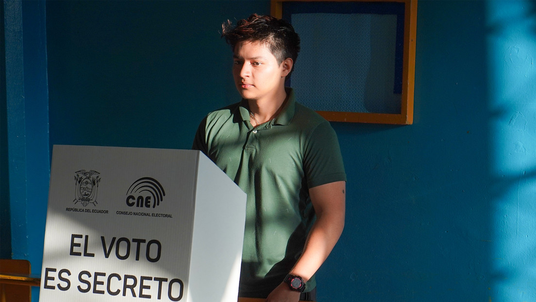 Arrancó la votación anticipada para la segunda vuelta presidencial en Ecuador