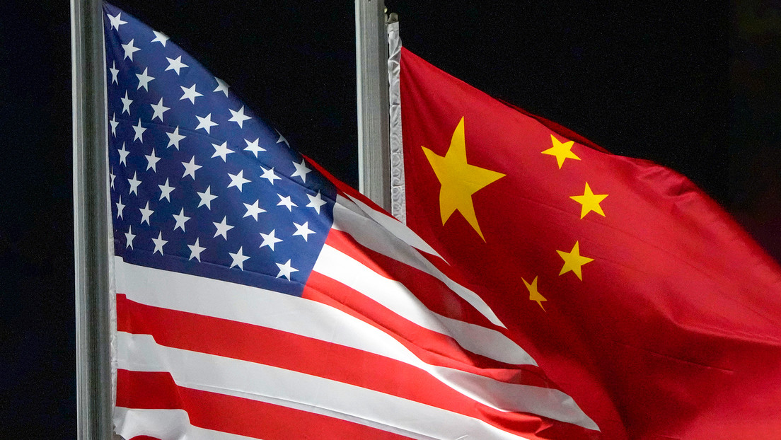 China insta a EE.UU. a "cancelar completamente" los aranceles recíprocos