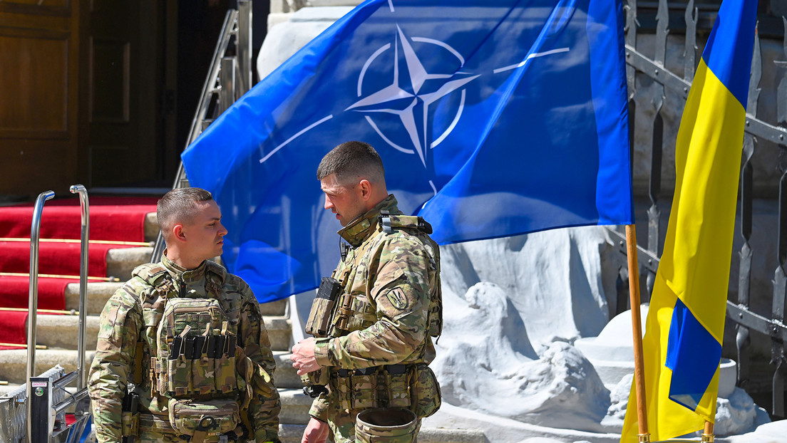 Revelan que tropas ucranianas se reúnen con representantes de la OTAN en lugares civiles