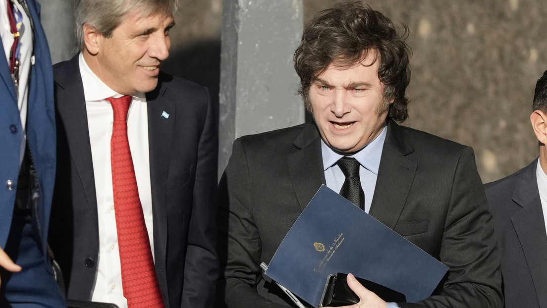 Milei dice "comprender" las tarifas de Trump y estar "listo" para firmar un acuerdo con EE.UU.