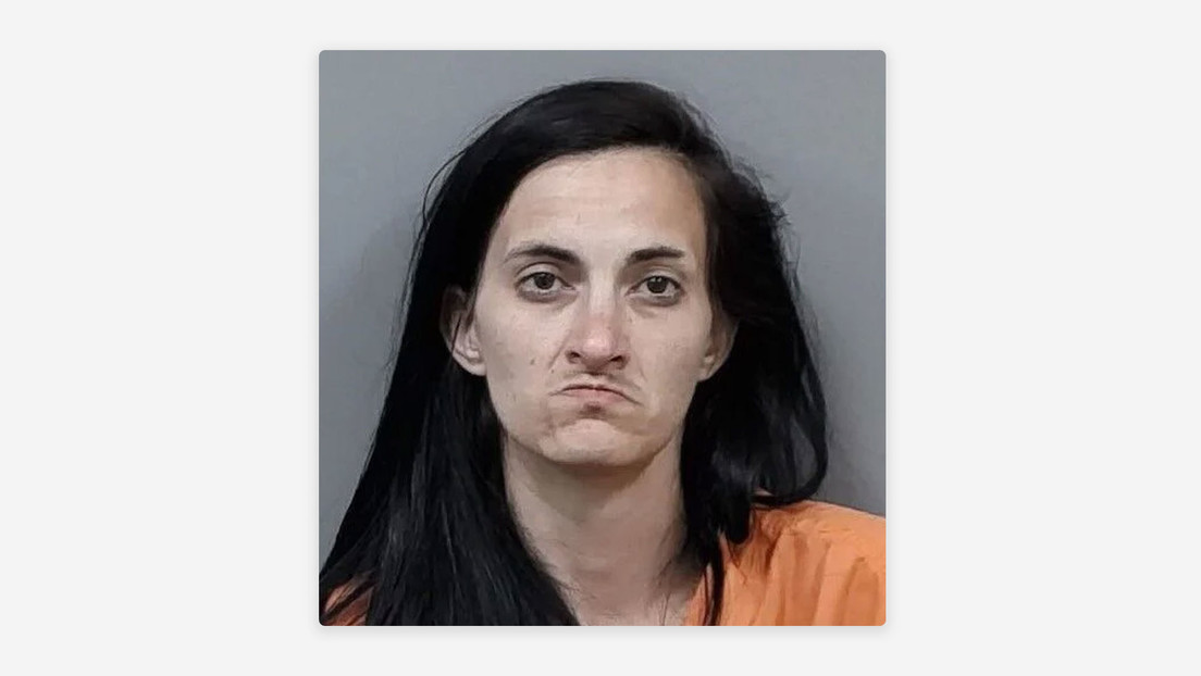 Niñera abusa de bebé y lo oculta maquillándolo