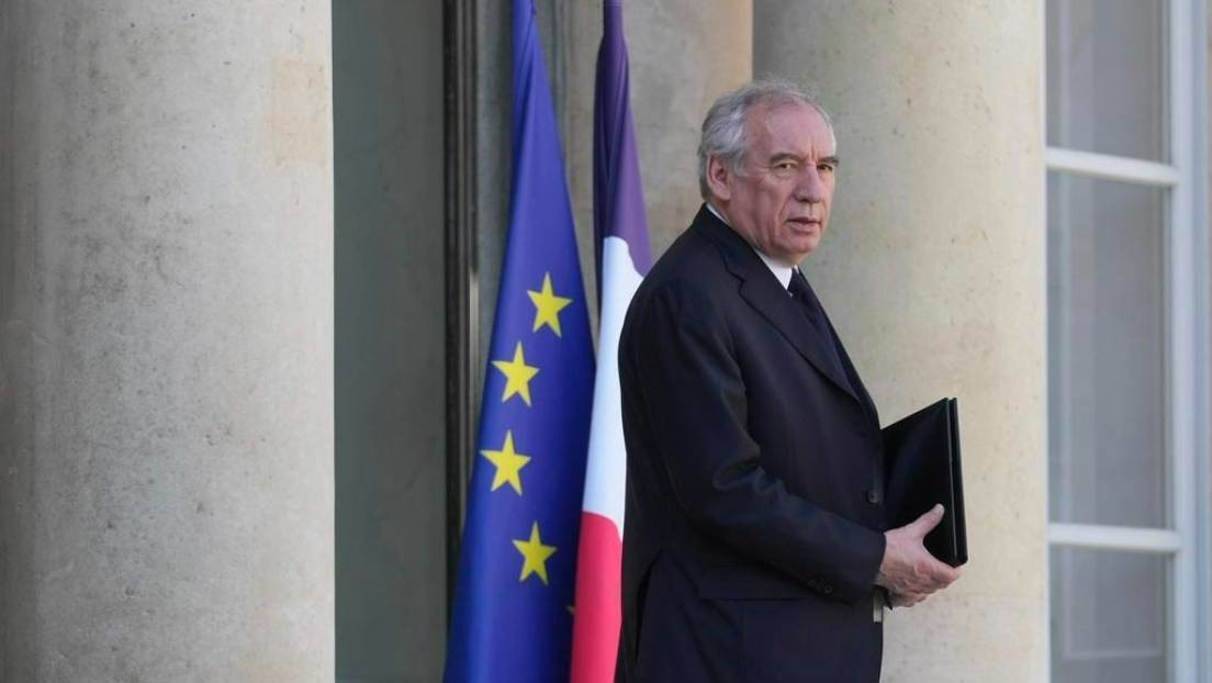 Francia acusa a Trump de provocar un "tsunami de desestabilización"