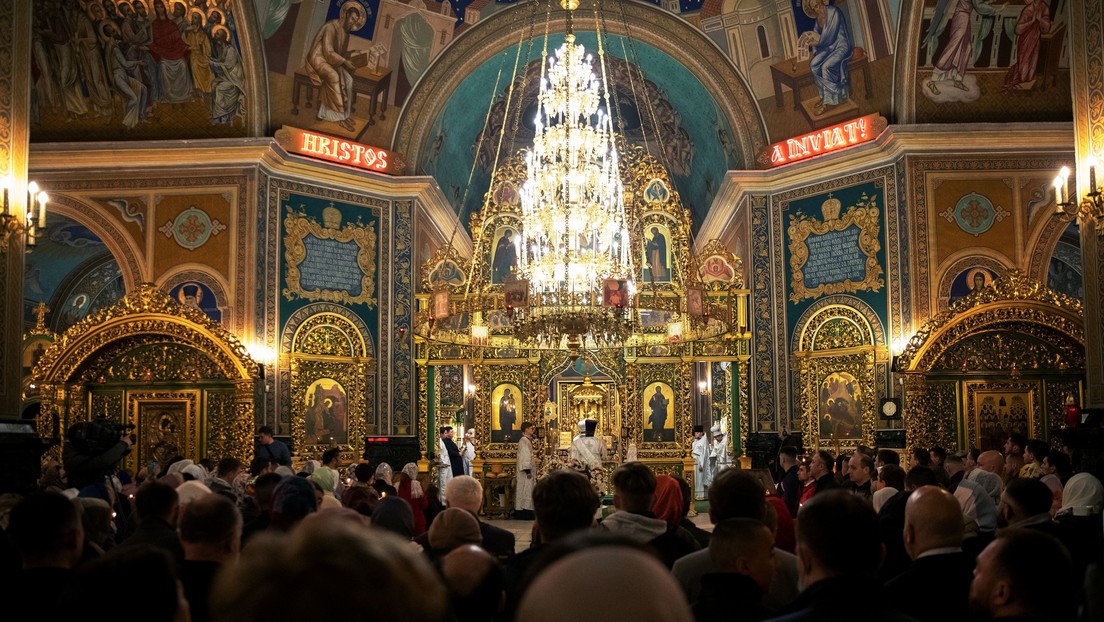 "Terror espiritual": escándalo en un país aspirante a la UE en vísperas de la Pascua