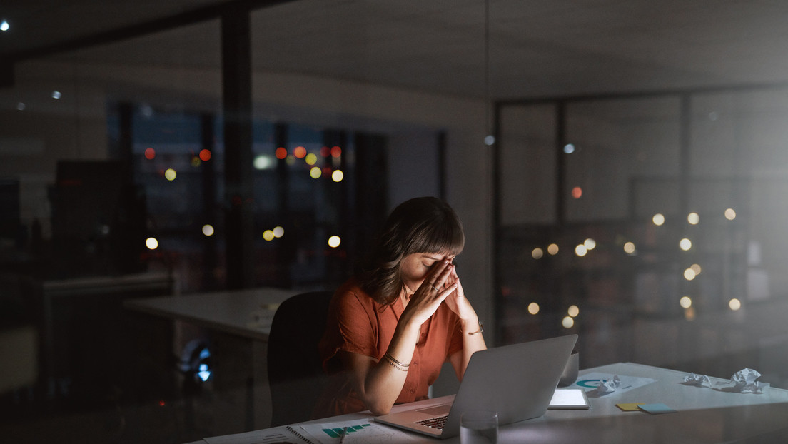 Desgaste laboral, el 'virus' que mata la productividad y el bienestar corporativo
