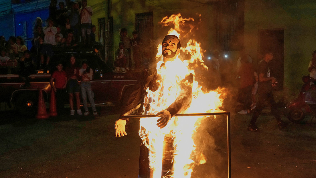 Bukele y Trump, los 'judas' más quemados en Venezuela