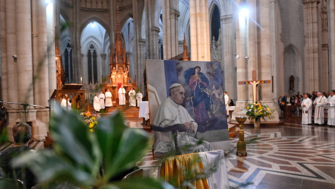 Días de luto y misas en Latinoamérica por la muerte del papa Francisco