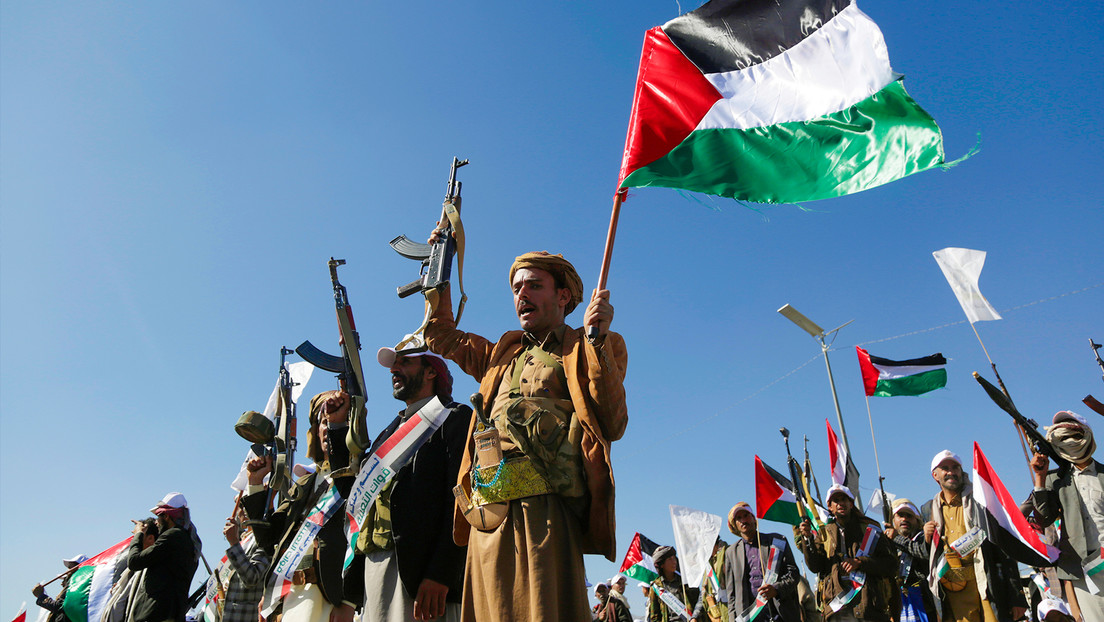 Hutíes afirman estar preparados para la batalla "en tres frentes"