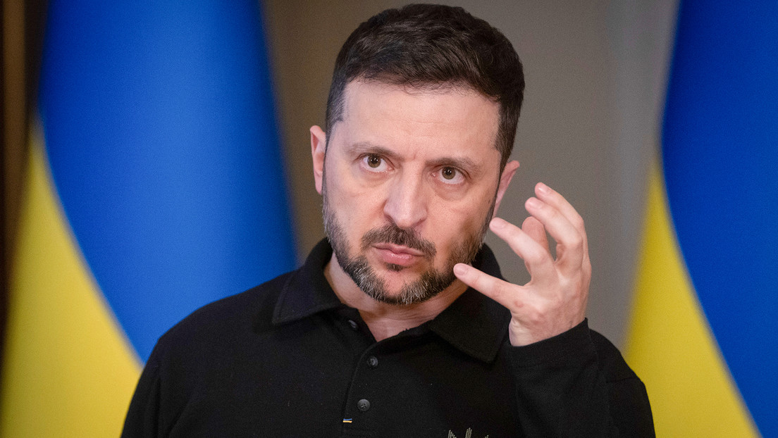 Zajárova: Zelenski interrumpió las consultas en Londres para "torpedear el proceso de paz"