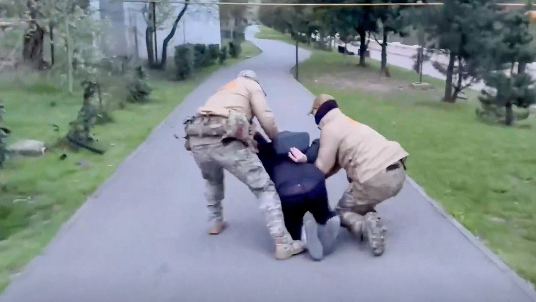 Detienen en Rusia a un extranjero que recopiló datos de la defensa aérea para Ucrania (VIDEO)