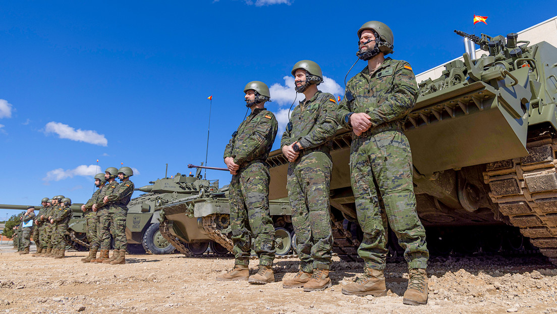 España intenta tapar un agujero de 3.000 millones de euros para alcanzar el 2 % del PIB en Defensa