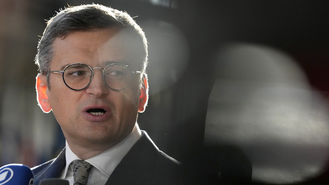 Excanciller ucraniano: Ucrania está lejos de un final "real" del conflicto