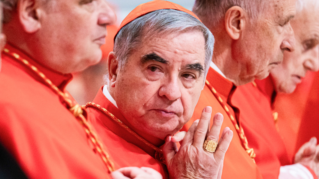 El cardenal corrupto renuncia a participar en el cónclave del Vaticano