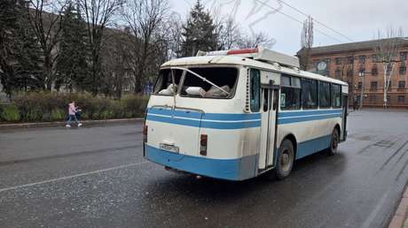 Dron ucraniano ataca un bus con civiles en Rusia
