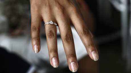 'Matrimonios lavanda': el nuevo tipo de unión que se hace popular entre la generación Z