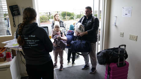 La Casa Blanca envía por error una carta de expulsión a ucranianos: "El Gobierno los encontrará"