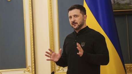 Zelenski ordena someter a funcionarios a polígrafos