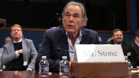 Cineasta estadounidense Oliver Stone denuncia la "mentira" sobre el 'Russiagate'