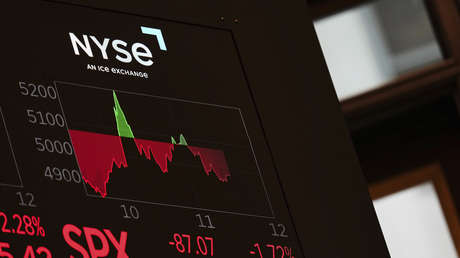 Wall Street cierra con resultados mixtos