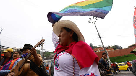 Dolarización "con soberanía" y protección a migrantes: movimiento indígena delinea su no a Noboa